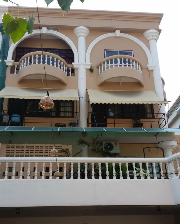 Indogee Apartments Pattaya Dış mekan fotoğraf